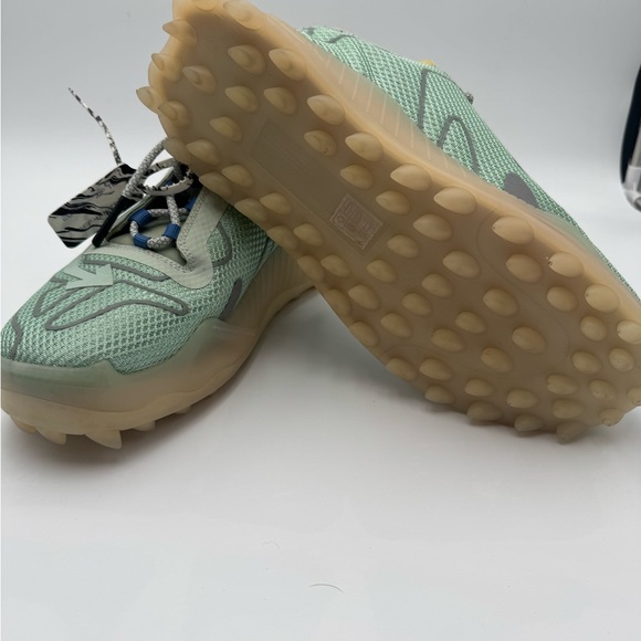 Off-White odys Sneakers in mesh mint - Picture 2 of 8